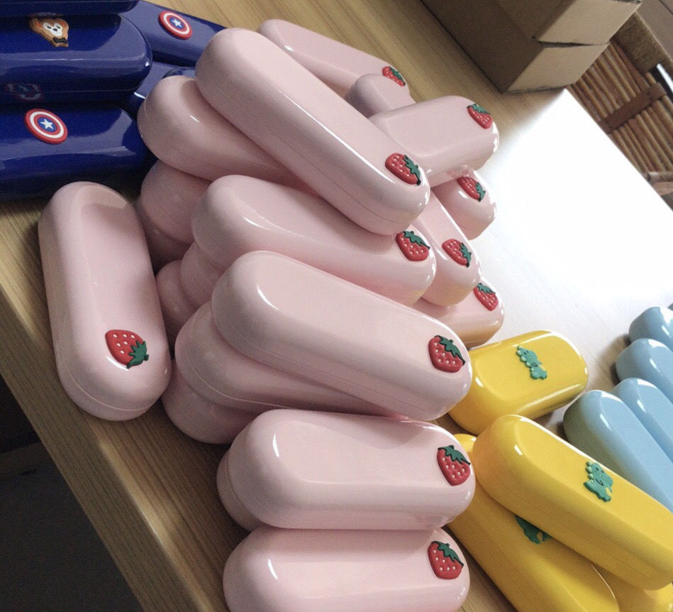 霄杰新品儿童眼镜盒学生卡通眼镜盒小清新墨镜盒女款便携萌宠镜盒男镜