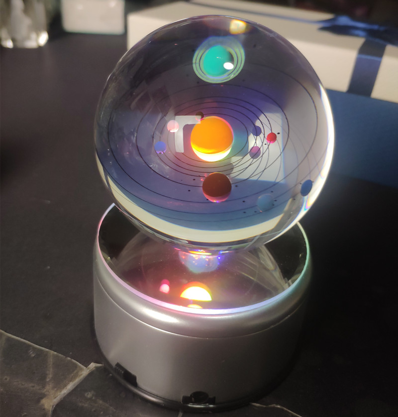 彩色太阳系行星星球九大八大天体创意水晶球摆件生日礼物升级版18曲