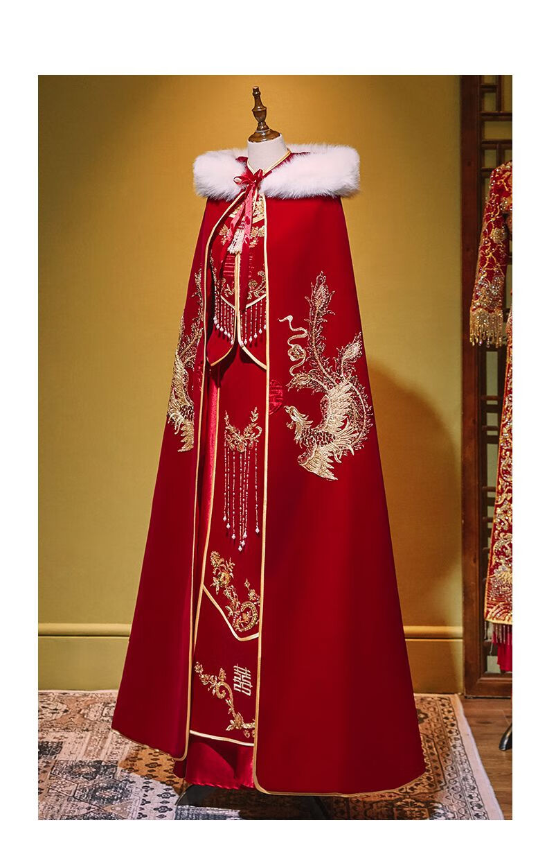 中式婚礼披风年冬款保暖加厚秀禾服新娘结婚丝绒款毛披肩毛领红色