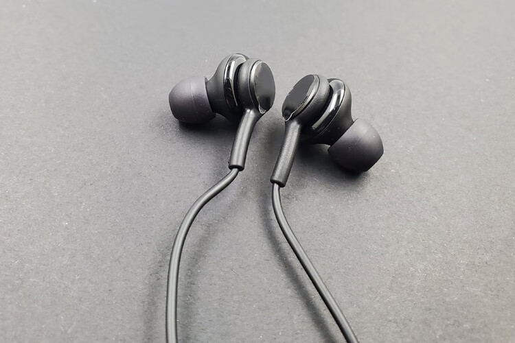 三星samsung三星原装有线耳机s8s10s21s22ultra降噪typec专用耳塞akn