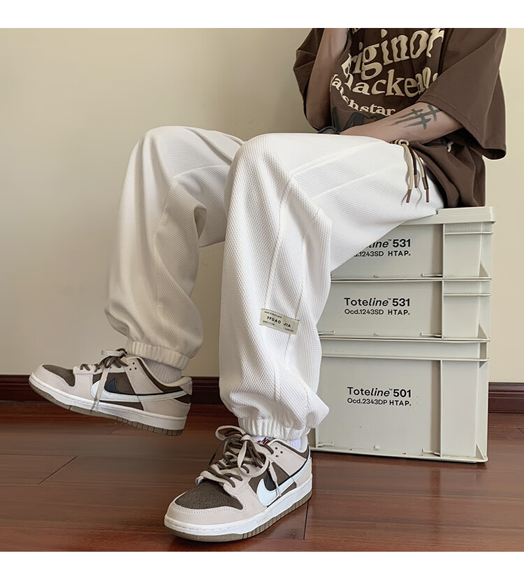 cabec516f2f81256.jpg