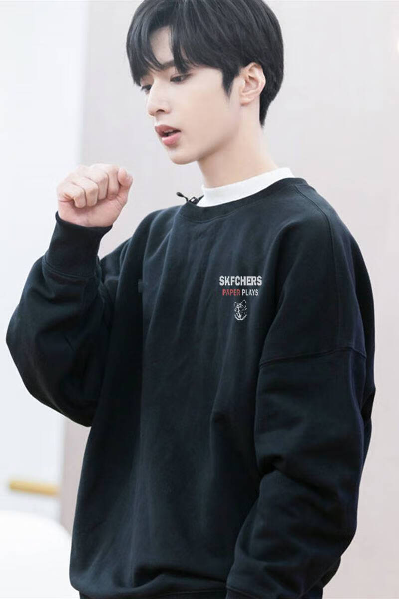 2021时代少年团刘耀文字母小熊黑色薄款休闲卫衣秋季上衣男女青少年