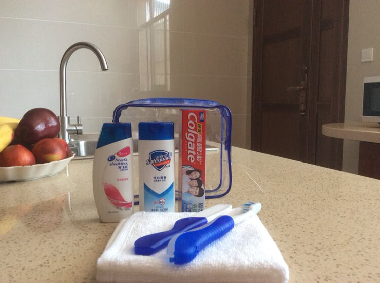 潘婷旅行洗漱套装含沐浴露牙膏旅游出差便捷洗护用品洗漱包 力士洗浴5