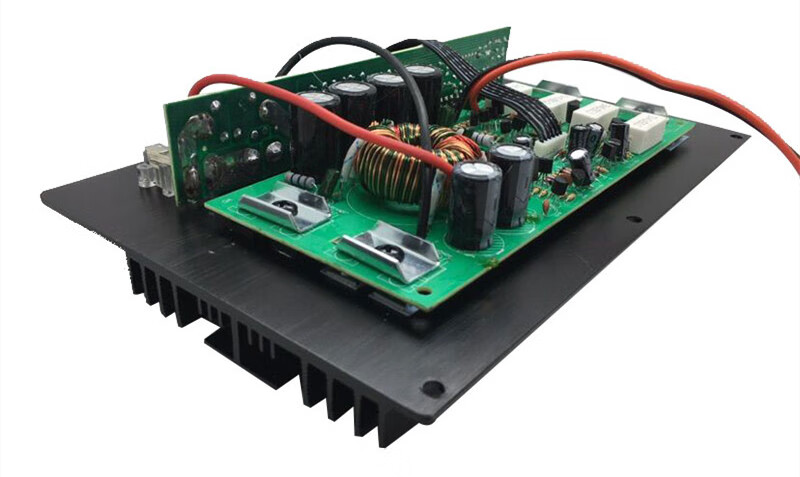 适用于12v汽车1000w大功率对管纯低音功放板8寸10寸15寸车载低音炮芯