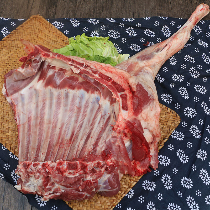 新鲜去皮山羊腿 散养小山羊山羊羊腿 山羊肉(需切块联系在线客服)