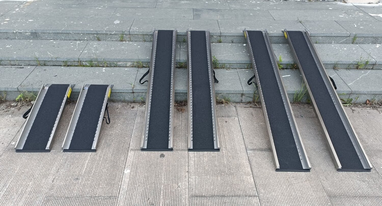 台阶斜坡板摩托车轮椅上车楼梯装车神器无障碍坡道板便携式 3.