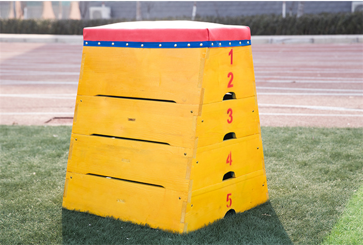 幼儿园小学生跳马大小山羊跳箱 体操木跳马鞍马 弹簧起助跳板踏板