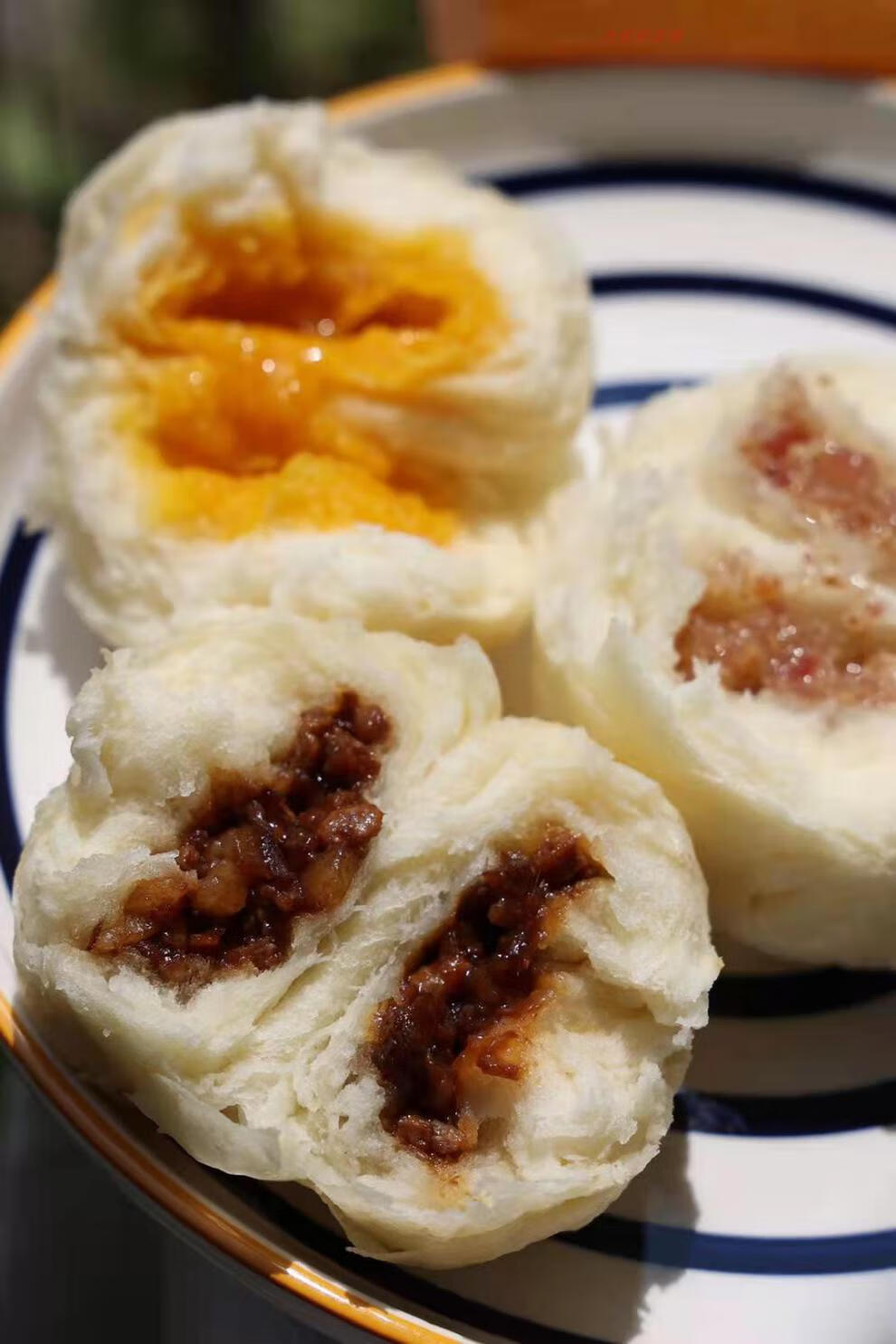 云南破酥包子 老昆明遂南味手撕破酥包 鲜肉香菇糖腿苏子沙包子 香菇