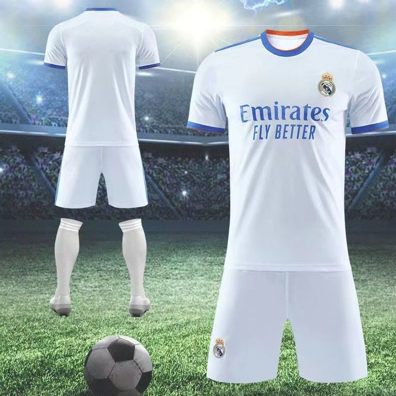 赛季皇马球衣7号c罗克罗斯本泽马莫德里奇足球套装定制团购 皇马客场