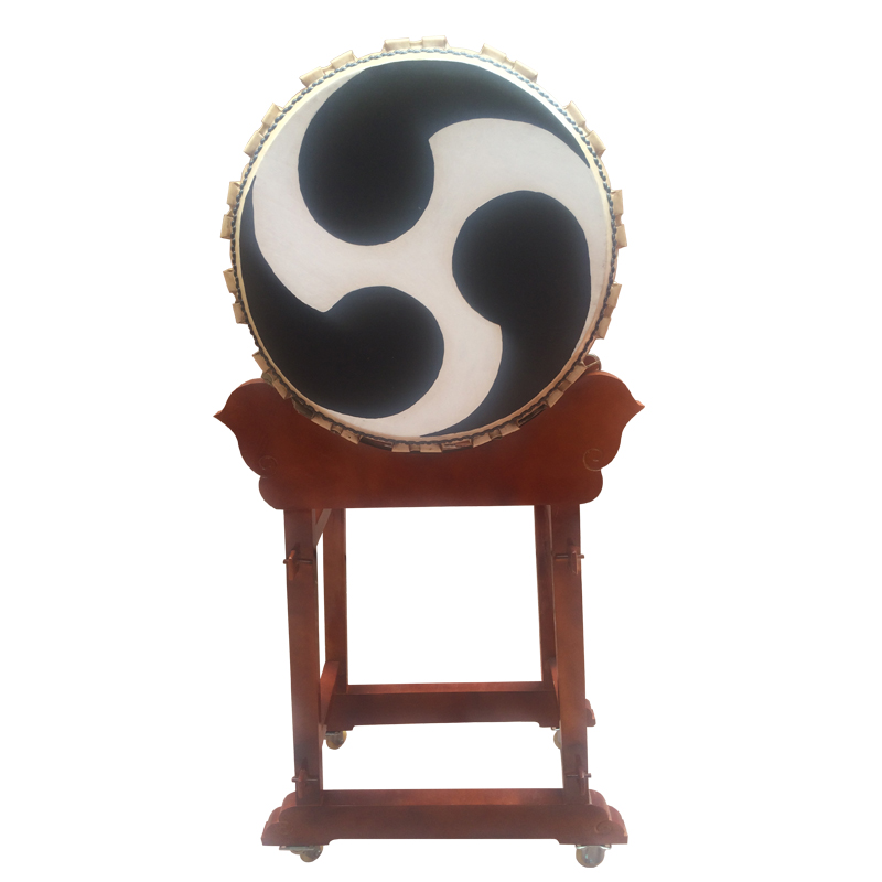 厂家定做鬼太鼓日本卷边鼓彩绘鼓装饰鼓太极鼓牛皮鼓龙鼓立式大鼓