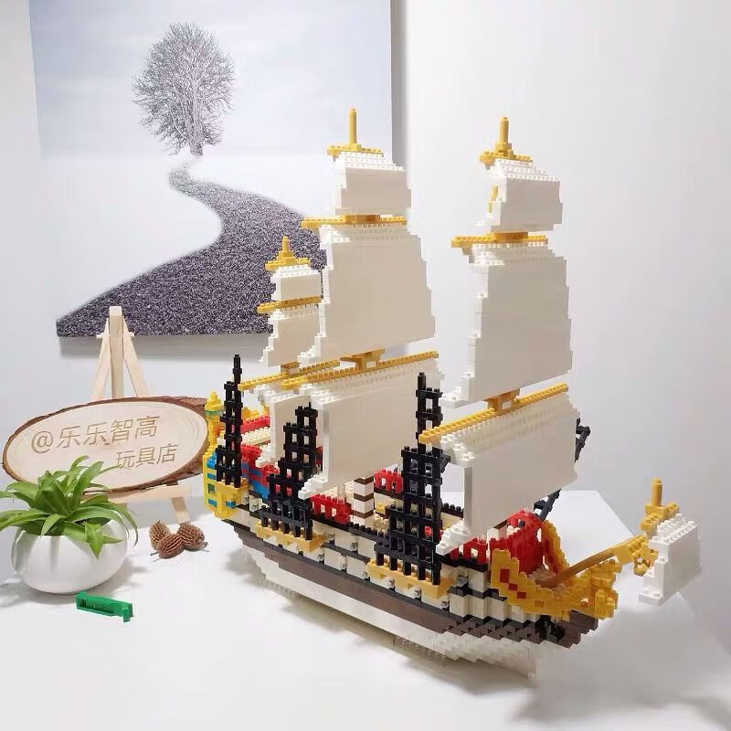 兼容铁达尼号积木微颗粒高难度海盗船帆船模型拼装展示盒科威顿 豪华