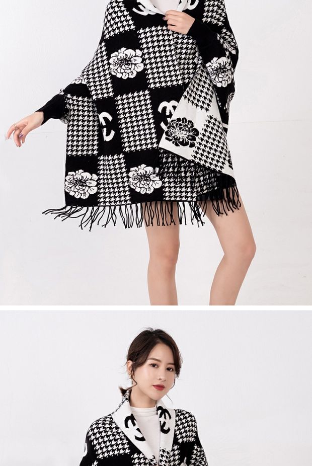 新品斗篷披肩女秋冬款秋冬款提花加厚仿羊毛围巾女披肩两用百搭带袖可