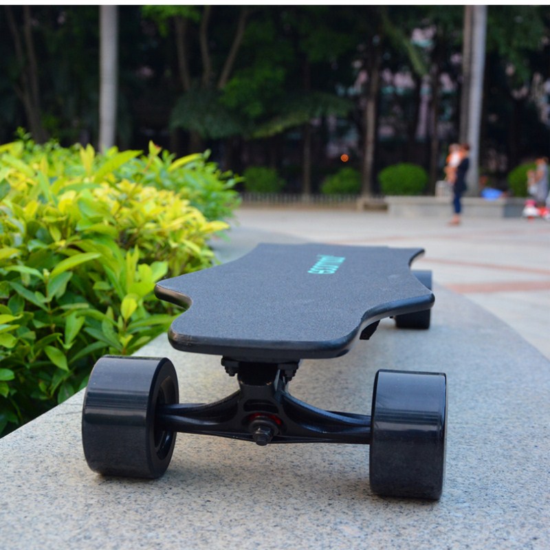 ecomobl智能遥控电动滑板车成人四轮双驱易客摩比m3网红上班代步便携