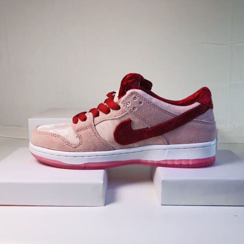 耐克(nike)dunk sb灰情人节限定ow树莓联名休闲鞋板鞋运动鞋男女同款