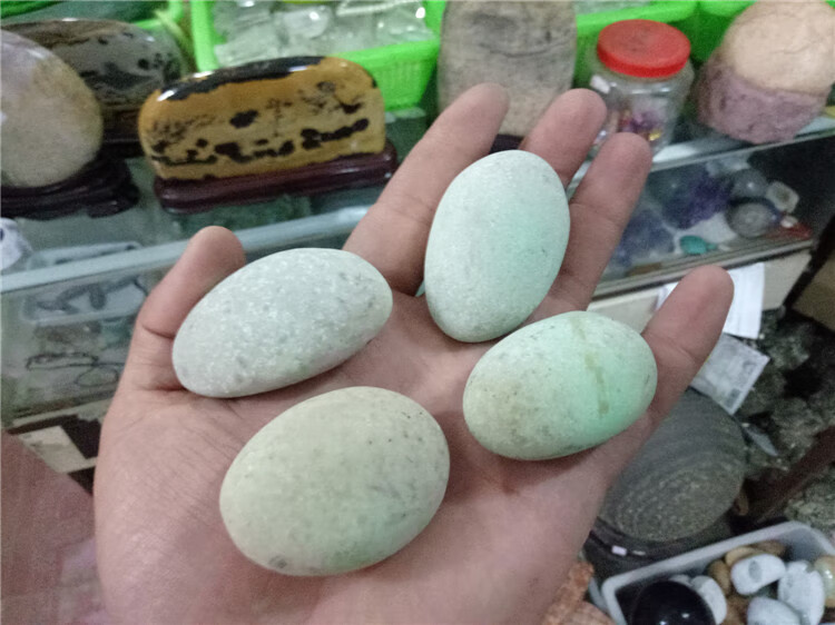 夜明珠原石天然夜光石陨石萤石荧光石头夜光石原石光奇石354cm厘米