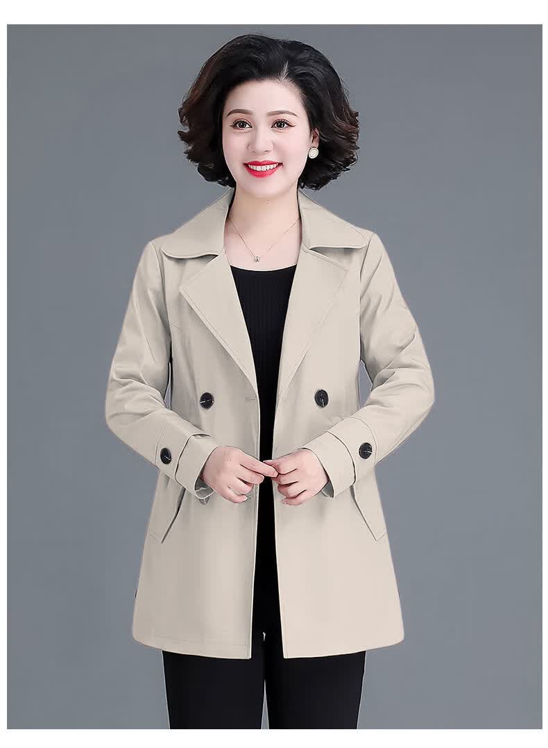 中老年人女装妈妈春秋冬装大风衣女短款2022新薄款洋气减龄短款风衣
