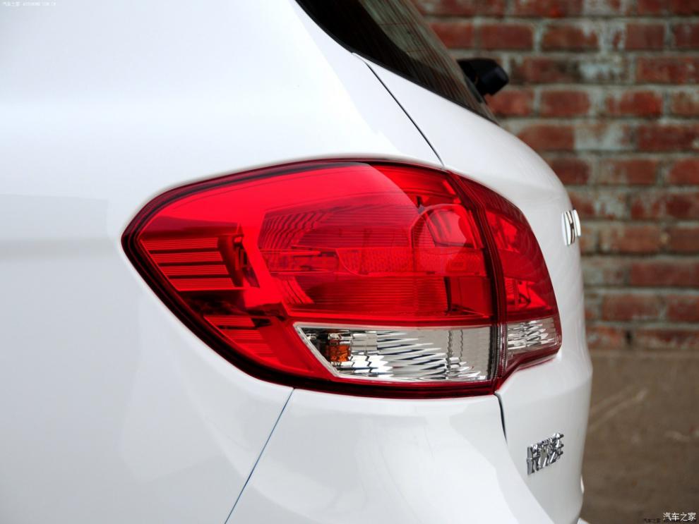 适用于1116老款长城哈弗h6后尾灯总成哈佛h6倒车刹车灯罩后杠雾灯副