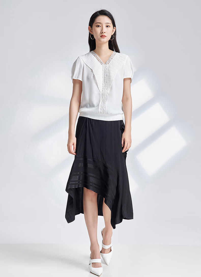 杨门雪纺衬衫女装夏装2021年新款时尚洋气v领短袖上衣蕾丝打底衫 瓷