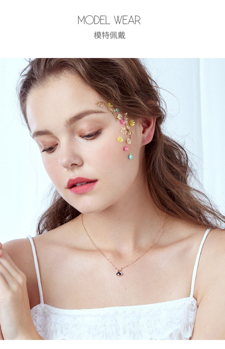 魏天选 品牌项链女18k玫瑰金萌兔项链网红锁骨链镶施华洛世奇锆女友