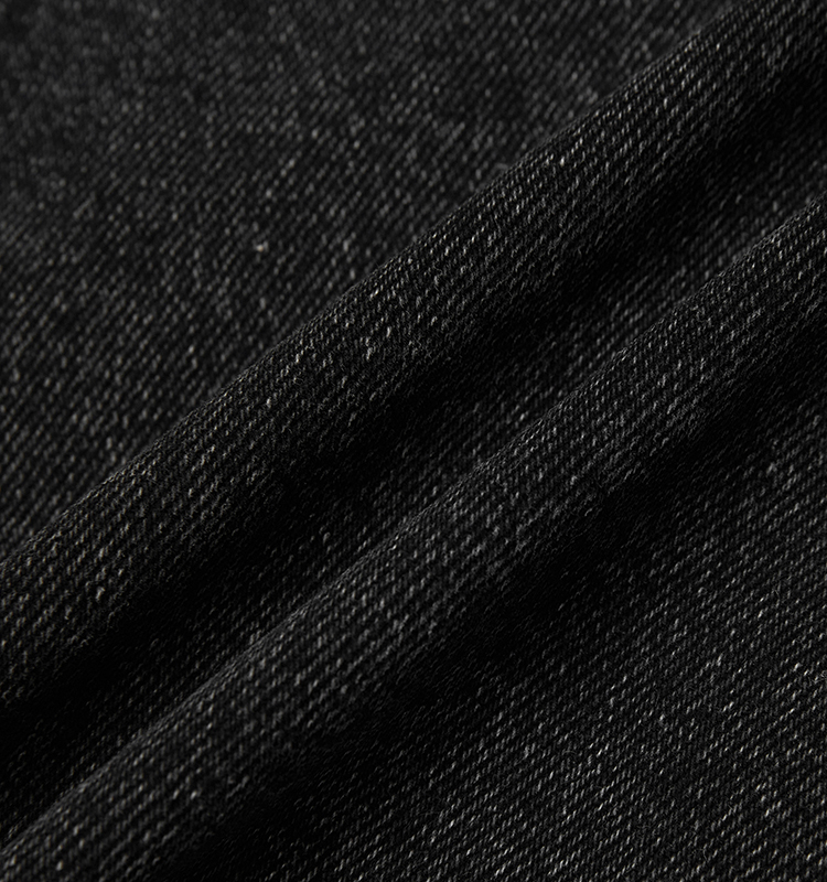 酵磨洗水 轻喷马骝,黑色牛仔添上泛白纹路,活泼不呆板 颜色展示 面料