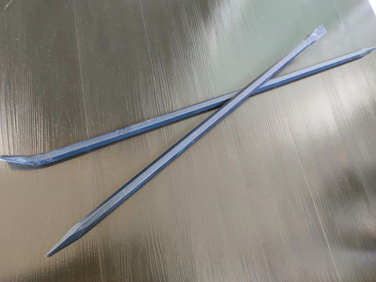 碳钢六角撬棍 小撬棍 撬杠 撬棒 两用扁弯撬移 一头方尖破碎开凿 60cm