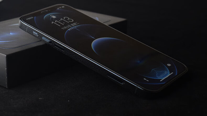 12promax分段后膜12mini磨砂皮革纹膜贴纸12pro贴皮革纹黑色边框膜背