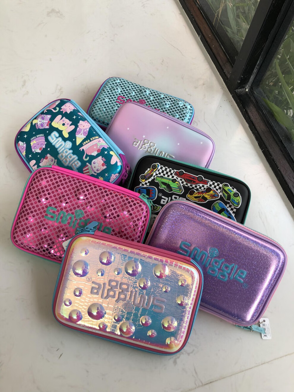 澳洲smiggle多功能学生笔盒硬壳浮雕大号笔袋韩版文具盒韩国 爱心 a9