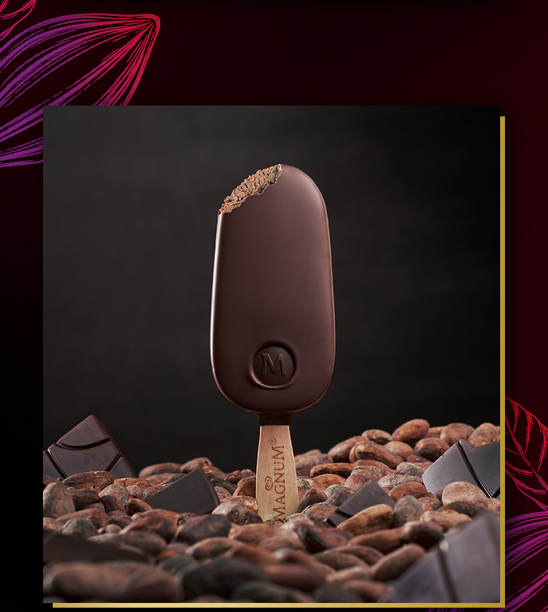 2022新品梦龙浓郁黑巧克力巴旦木坚果雪糕64g网红脆皮冰淇淋浓郁黑巧