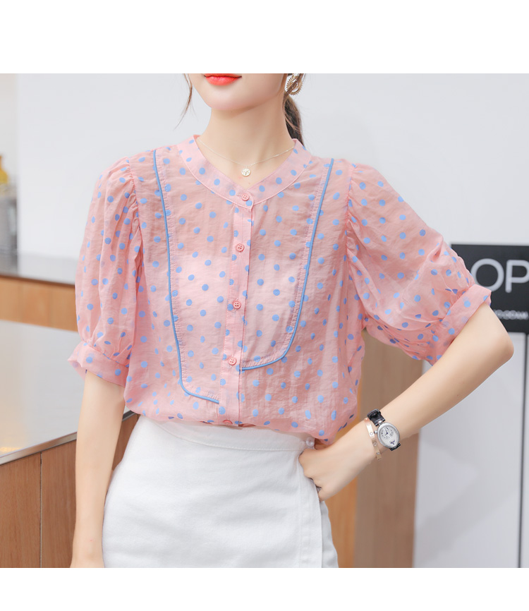 品牌: 欧贝汐 商品名称:短袖衬衫女夏季2021年新款女装波点雪纺衫小衫