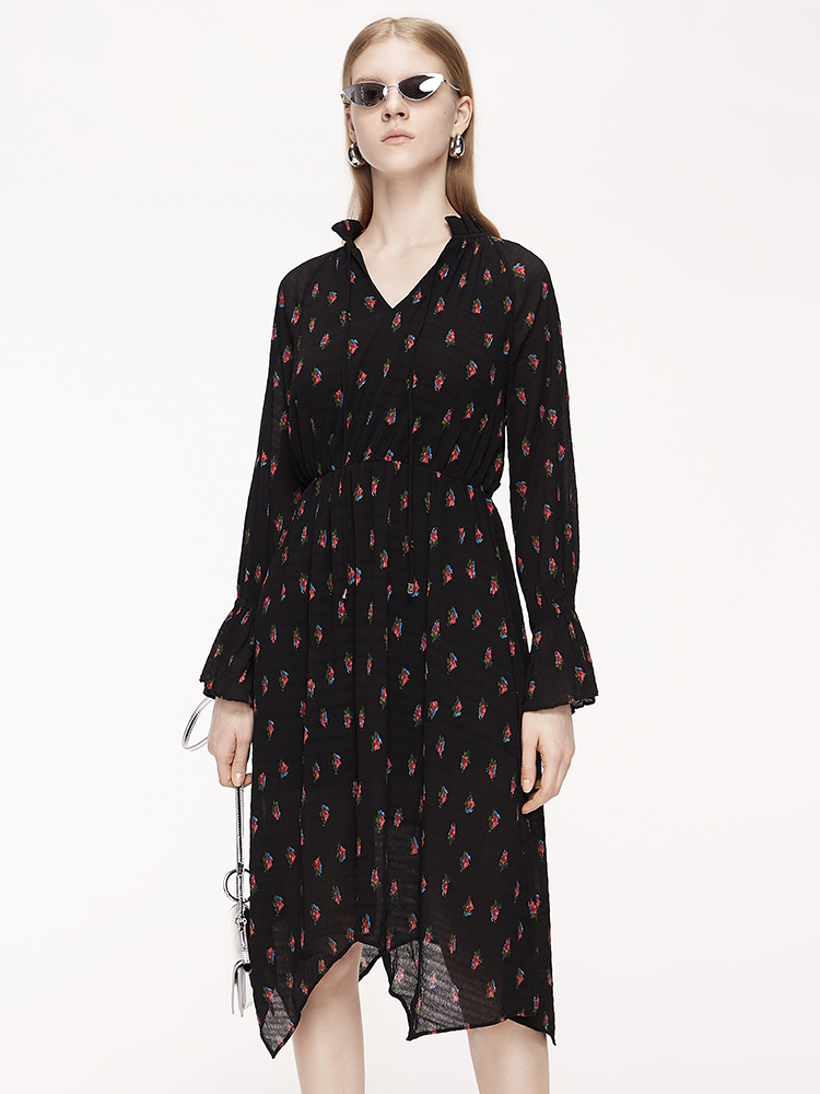 moco夏季高领连衣裙mbo3drsx06 摩安珂 黑底混合印花 xs