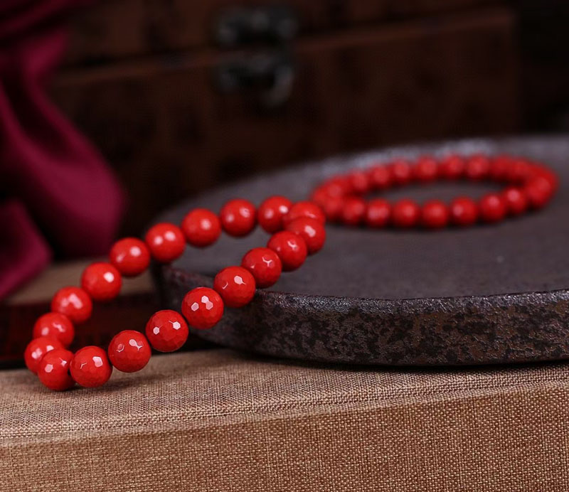 青鹊凰朱砂刻面手链女生虎年本命年中国红朱砂礼物送妈妈老婆礼品6mm