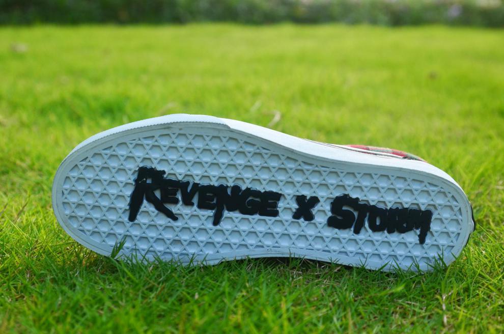 复仇风暴闪电鞋 美版复仇风暴闪电板鞋鞋底大logo虎扑美版二代 现货