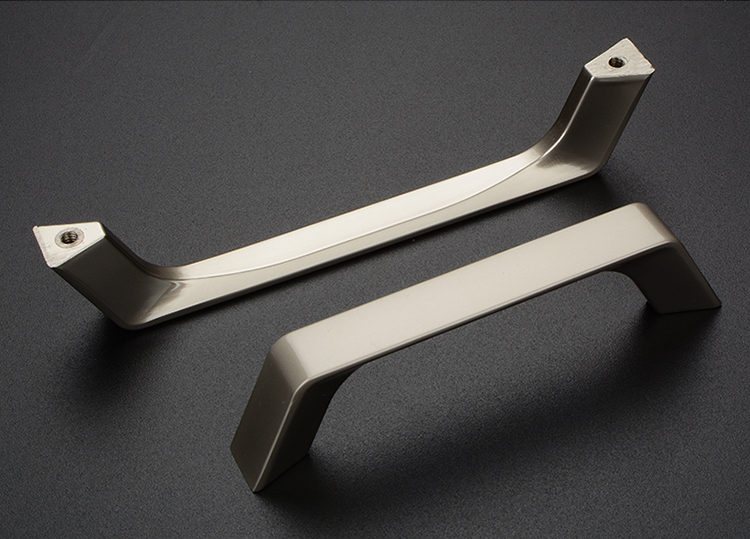 现代简约衣柜拉手加长香槟色橱柜门把手p型u型柜子抽屉单孔索菲亚30型