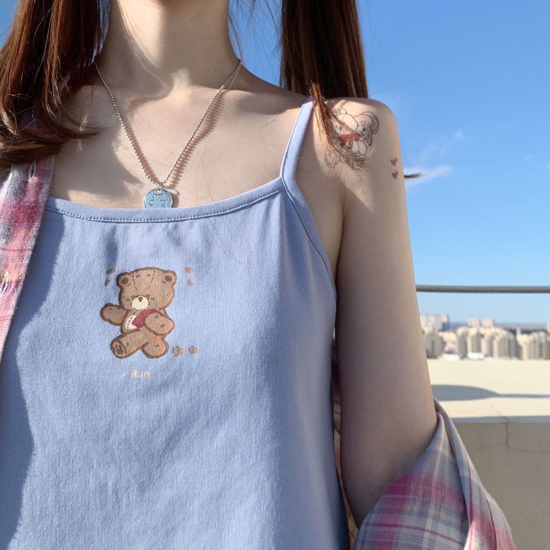 日系秋季新款外穿背心学生少小熊可爱软妹宽松短款小吊带内搭蓝色2xl