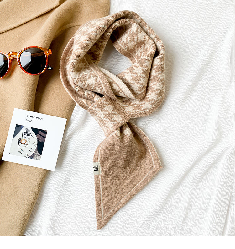 格小围巾女秋冬季韩版百搭ins潮加厚保暖装饰护颈脖围脖领巾回纹黑米