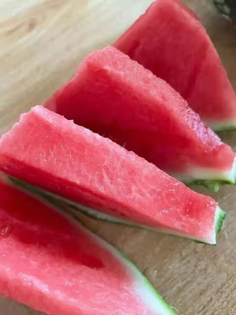 jd物流海南新鲜小蜜蜂冰糖麒麟西瓜新鲜脆甜多汁红心孕妇西瓜过年送人