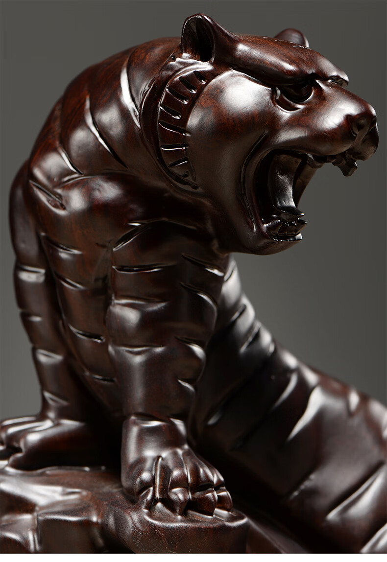 老虎摆件工艺品木雕老虎摆件实木十二生肖上山木虎家居客厅办公装饰