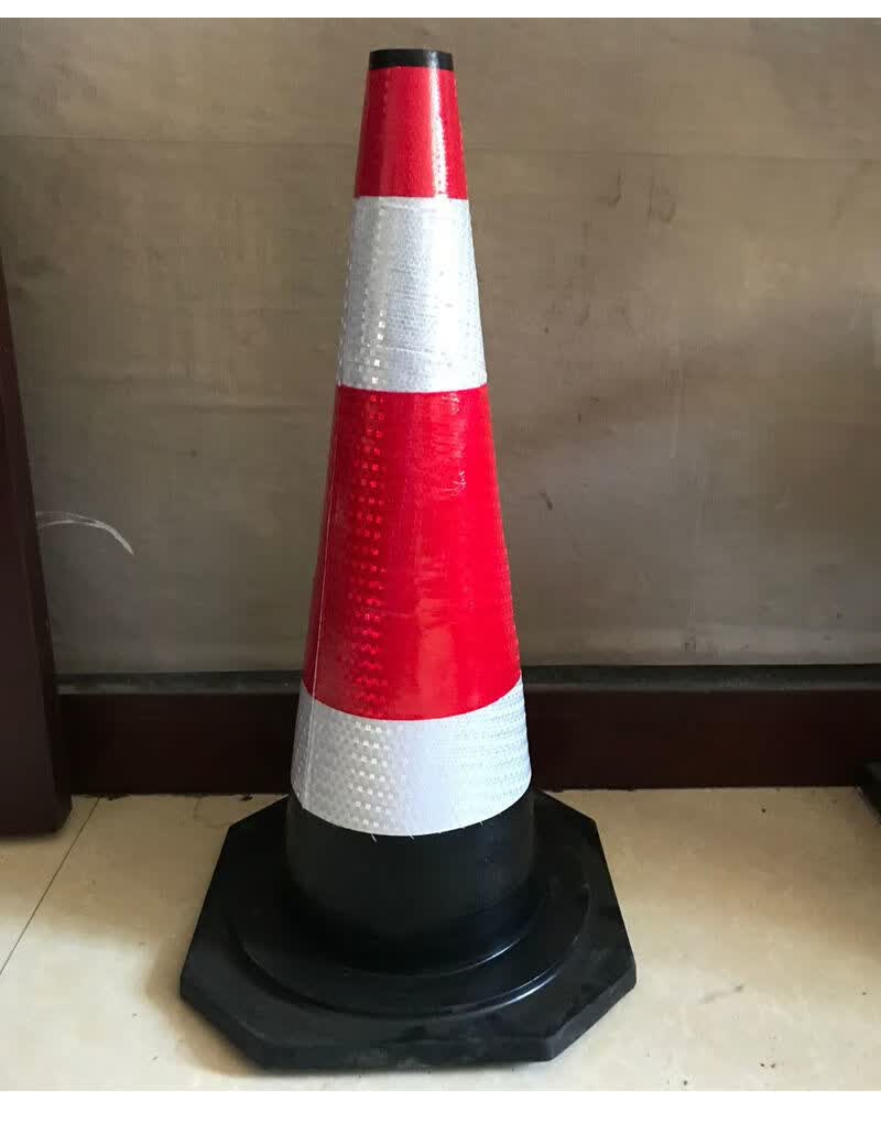 享惠油锥形桶橡胶路锥反光锥雪糕筒桶锥形桶路障交通安全禁止停车桩