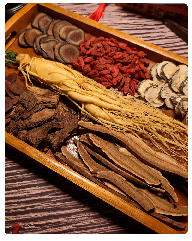 精选好货 &# 泡酒药材鹿茸红粉片滋补人参养生泡酒料灵芝特级套装精选