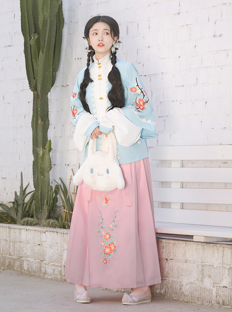 卡辑【朝暮卿】汉服女明制全套方领半袖百迭裙褶裙刺绣春夏款女生日常