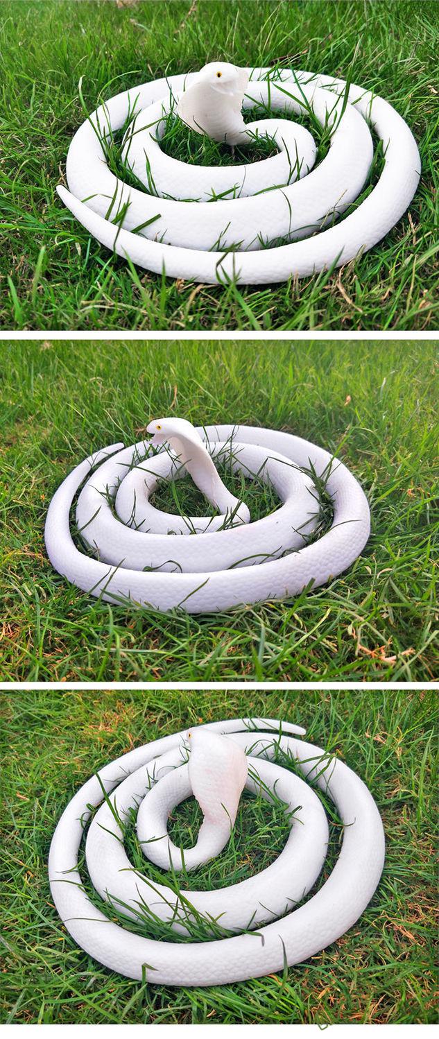 4米仿真蛇软胶动物大白蛇恶作剧搞怪创意整蛊吓人道具玩具假蛇 80cm