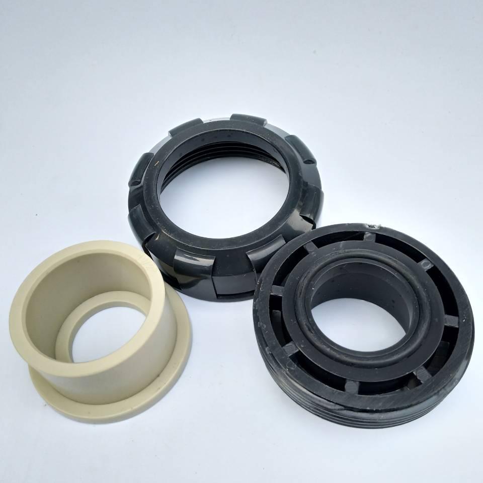 (白色接ppr pph  深灰色接pvc  upvc)品名:ppr  pph转pvc upvc 活接头