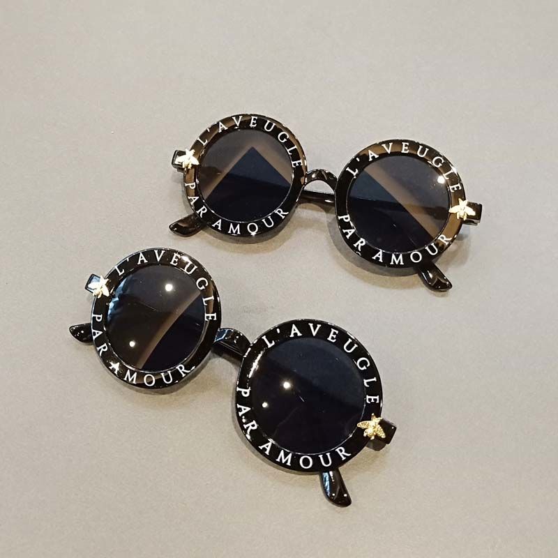 闽喃哥儿童护目镜防风沙儿童眼镜太阳镜亲子线宝宝眼镜小蜜蜂字母时尚