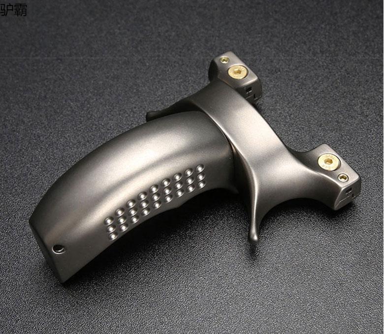 驴霸免绑快压夹片精准弹弓竞技高精准度钛合金弹弓全钛新款高端扁皮铝