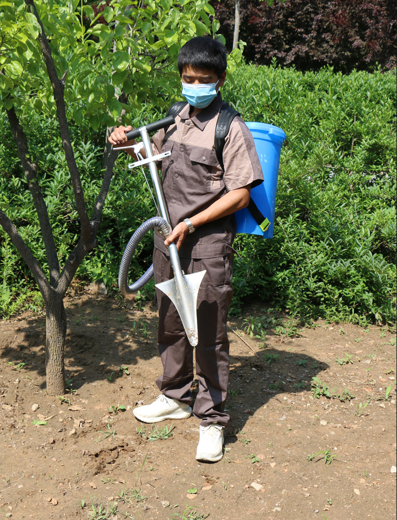 果树施肥器农用多功能撒化肥神器背负式下肥料器上肥器施肥锹下肥镐
