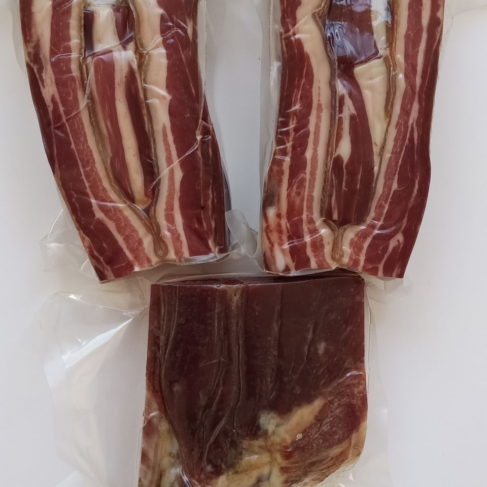 云南特产宣威农家五花肉非火腿非烟熏腊肉1000克丽江腊排骨