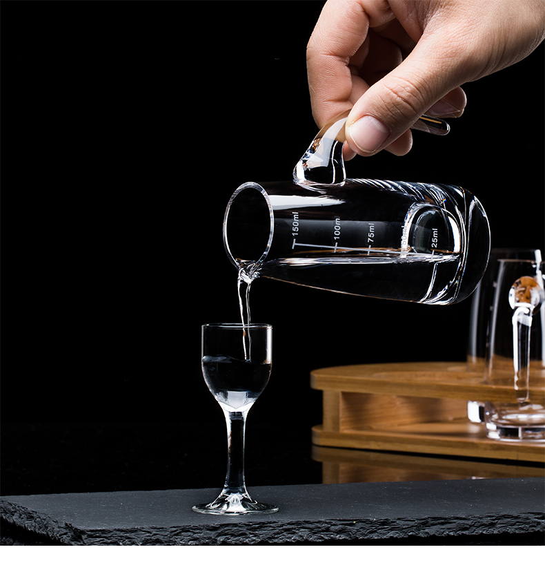 12只白酒杯一壶一杯水晶玻璃高脚杯小酒杯口杯家用分酒器酒具套装6只