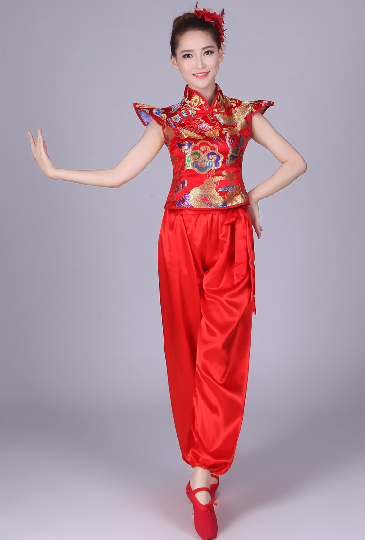 打鼓服演出服女国风2021新款喜庆锣鼓水鼓舞服装舞龙舞狮腰鼓服女古典