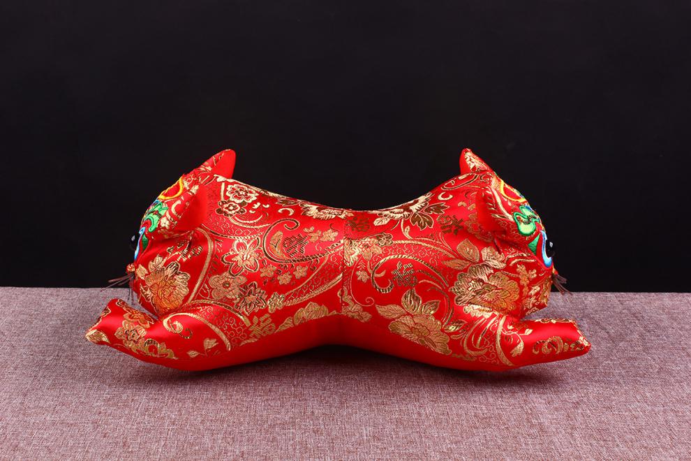 2022新款老虎头枕头新生儿布老虎双头传统民俗手工虎头枕婴儿满月抓周