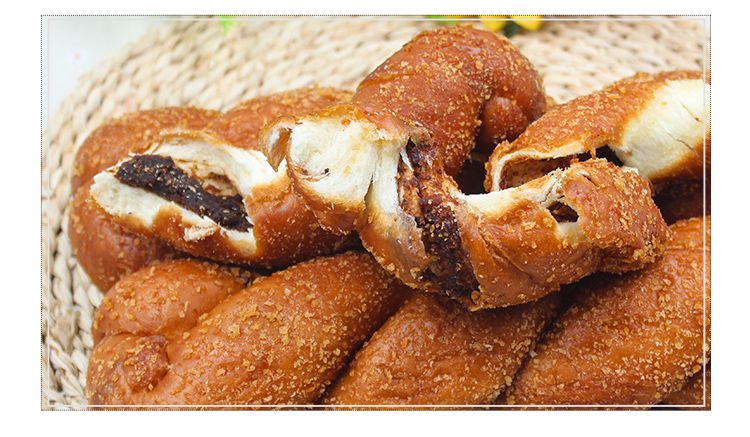 东北特产小吃豆沙手撕夹馅大麻花酸奶软麻花老式网红夹心面包早餐